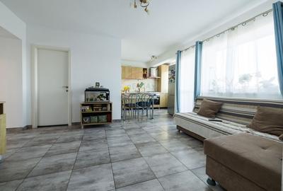 Apartament cu 3 camere decomandat, mobilat în Sânpetru