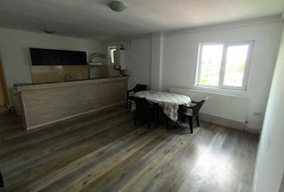 Apartament cu 2 camere decomandat în Central - 4