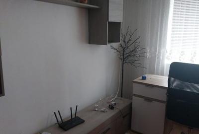 Apartament cu 3 camere decomandat în Vest - 9