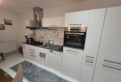 Casă în Birda cu 3 camere + living, 1.439 mp teren - 8