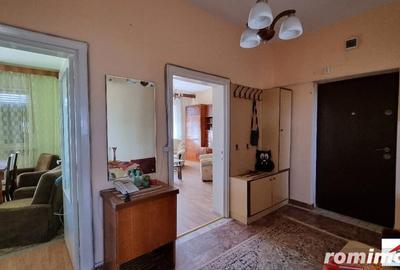 Apartament cu 3 camere decomandat în Central - 13