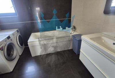 Casă individuală cu 4 camere cu Canalizare în Apărătorii Patriei - 12