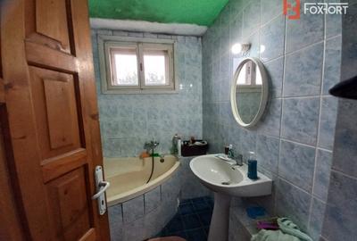 Casă individuală cu 5 camere cu Canalizare în Crișan - 7
