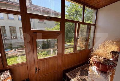 Proprietate de vanzare, cu 11 camere, 400 mp, zona ultracent - 10