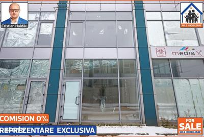 Spațiu comercial, de 97 mp, în Central - 4