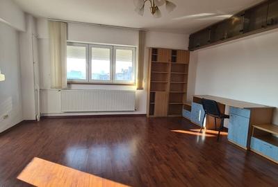 Apartament cu 3 camere semidecomandat, mobilat în Moșilor - 3