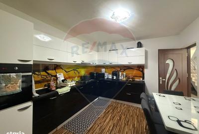 Casă cu 4 camere în Albești - 4