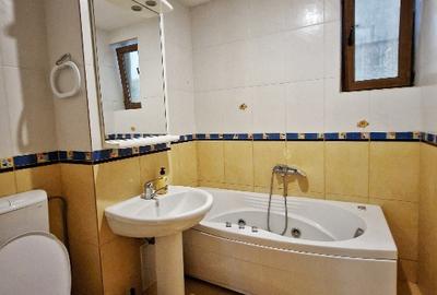 Bd. Mamaia - 2 camere, 72mp, decomandat, etaj 2, LUX, mobilat și utilat complet - 9