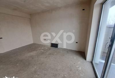 Casă cu 3 camere cu Teren 375 Mp în Vidra