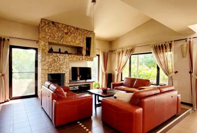 Casa deosebita, 5 camere, 800 mp teren, zona Bogdanestilor - 2