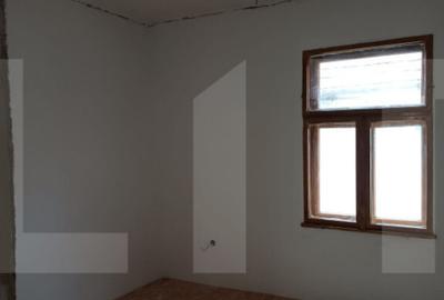 Casa de vanzare cu 2 camere ,Curtea41 - Tg Secuiesc, zona c - 2