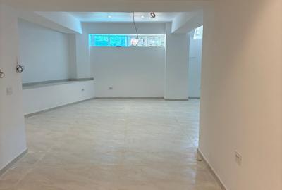 Unirii, sp.comercial, 100mp, demisol, pretabil salon/spa, birouri, 1500Euro/luna Unirii, sp.comercial, 100mp, demisol, pretabil salon/spa, birouri, 1500Euro/luna - 5