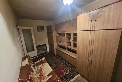 Resita, Garsoniera, Mobilata Utilata, Calea Caransebesului - 18