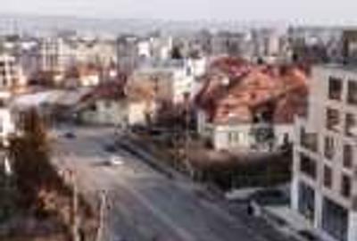 Apartament cu 2 camere semidecomandat în Central - 2