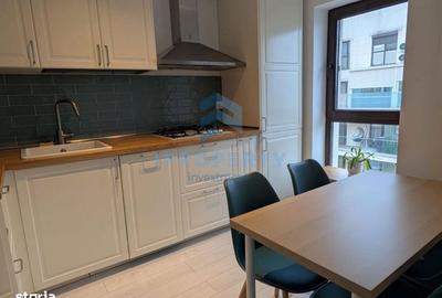 Apartament cu 3 camere în Drumul Taberei