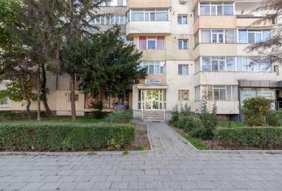 De vanzare- Spa?iul Care I?i Poate Transforma Afacerea Pi - 1