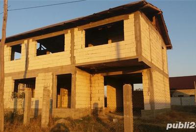 Casă cu 4 camere cu Teren 655 Mp în Braniștea - 3