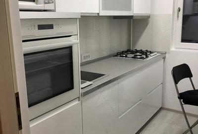 Apartament cu 3 camere semidecomandat în Central - 4
