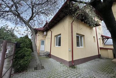 Spațiu comercial, de 140 mp, în Central