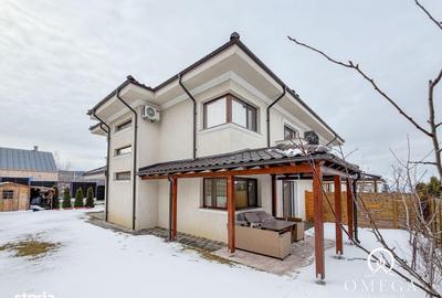 Casă cu 5 camere cu Teren 300 Mp în Bucium