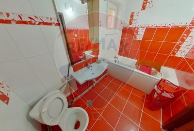 Casă individuală cu 8 camere cu Teren 4906 Mp în Central - 11