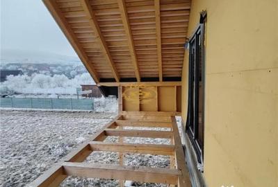 Casă cu 3 camere cu Teren 1690 Mp în Toplița - 17