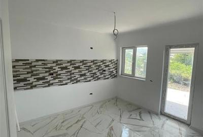 CASA 4cam, 2bai, BECI, incalzire in pardoseala, Canalizare, TOMESTI -PRIMARIE To - 10