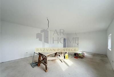 Pensiune 6 camere, teren 12713 mp, Dealul Mare, Urlati, Prah - 1