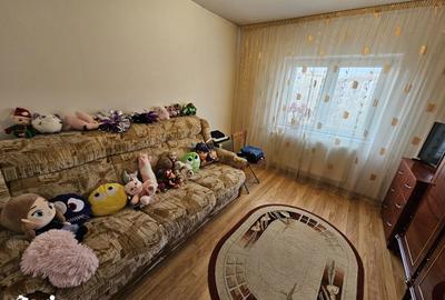 Apartament cu 3 camere decomandat în 13 Septembrie - 1