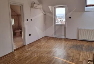 Casă individuală cu 14 camere cu Teren 700 Mp în Zorilor - 3