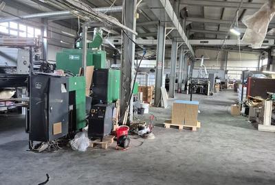 Spațiu comercial, de 1,070 mp, în Central - 5