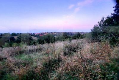 Teren de 3739 mp, în Central - 5