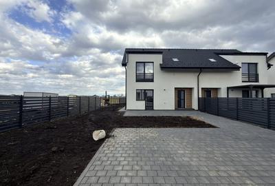 Vila tip duplex 4 camere zona Central Sura Mica - 4