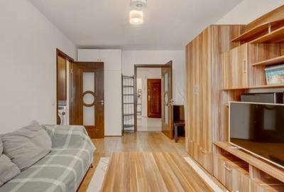 Apartament cu 3 camere semidecomandat în Berceni - 4