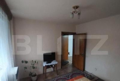 Apartament 3 camere,55 mp,Moreni - 1