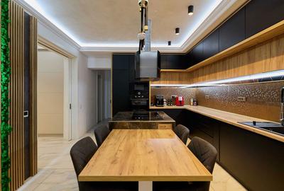 Casă cu 4 camere în Alexandru I. Cuza - 7