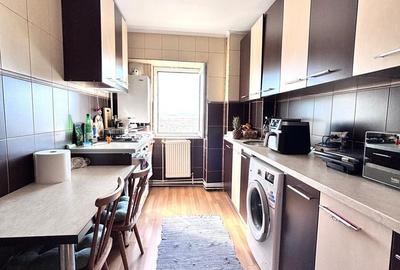 Apartament cu 4 camere decomandat în Central - 6