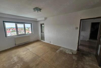 Apartament cu 2 camere de vanzare in Curtea de Arge?. - 1