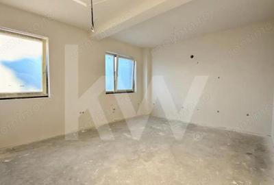 Casă cu 7 camere cu Teren 470 Mp în Tineretului - 10