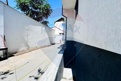 Apartament cu Curte Proprie de 80mp in Bloc Nou - Sector 1 - 5