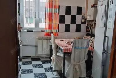 3 camere Trivale etaj 3 din4 centrala decomandat 70mp 86000euro - 3