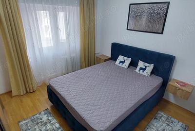Apartament cu 2 camere decomandat, mobilat în P-ța Muncii - 1