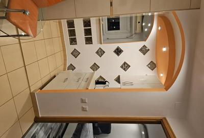 Garsonieră decomandată în Vitan - 3