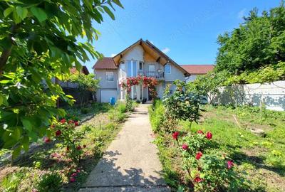 Vanzare casa situata in Targu Jiu, strada George Co?buc - 9