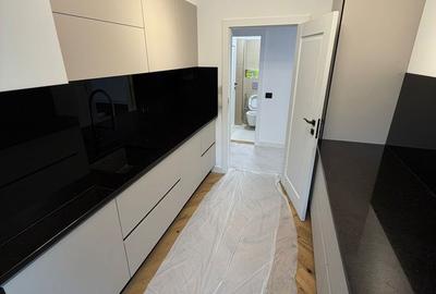 Apartament cu 3 camere decomandat în Oituz - 15