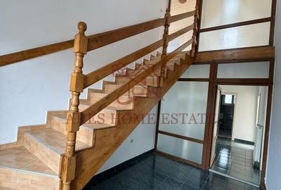 Casă 7 camere de vânzare/închiriere Izvin + anexă 90 mp- Comision 0 - 15