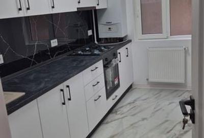 Apartament cu 3 camere în Central - 5