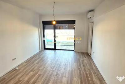 Apartament cu 3 camere decomandat în Mamaia - 2