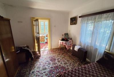 Casa parter comuna Nuci-Micsunesti-Ilfov- 30 minute capitala - 8