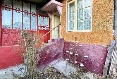 Casa tip parter zona Padurenii, com. Tisau - 6